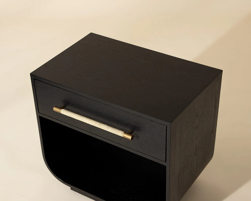 Brisa Nightstand
