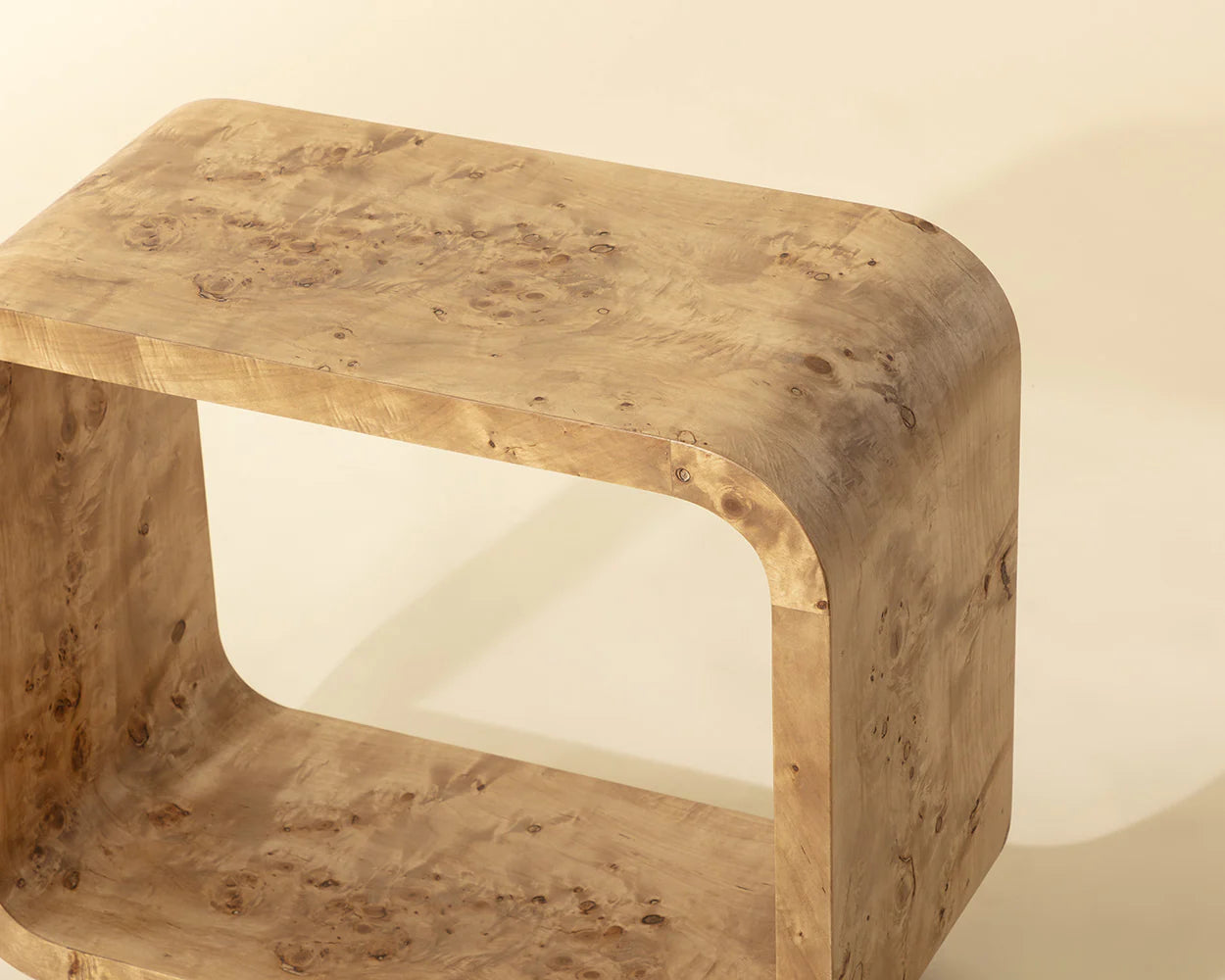 Cavallo End table