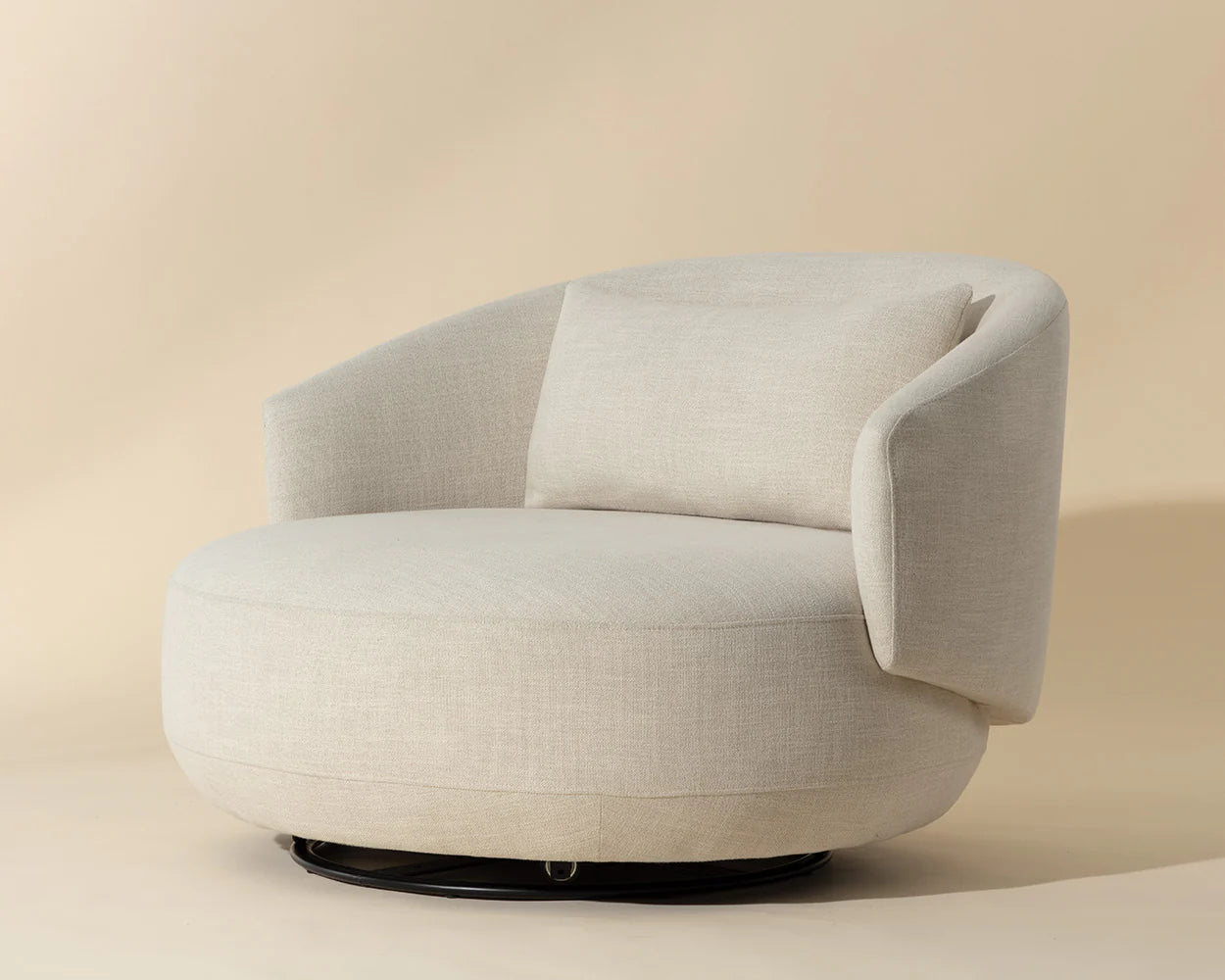 Sierra Swivel Lounge Chair