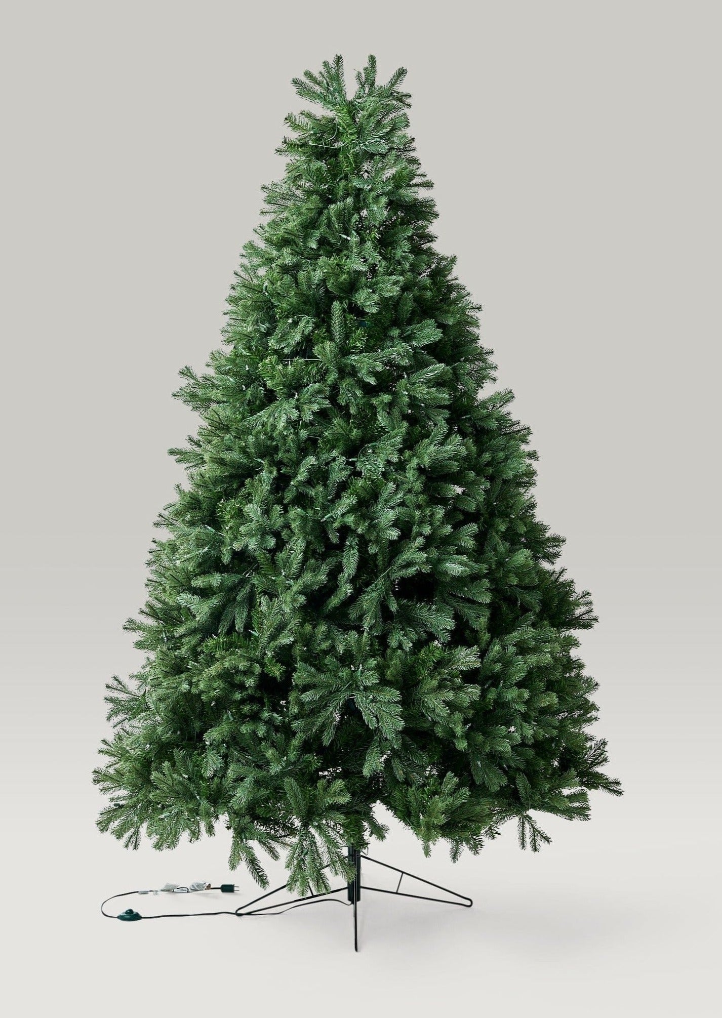 Pre-Lit LED Christmas Tree with White Lights 9'