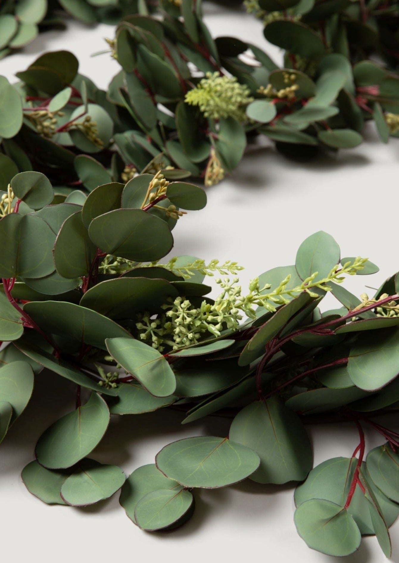 Deluxe Artificial Seeded Eucalyptus Garland - 108"