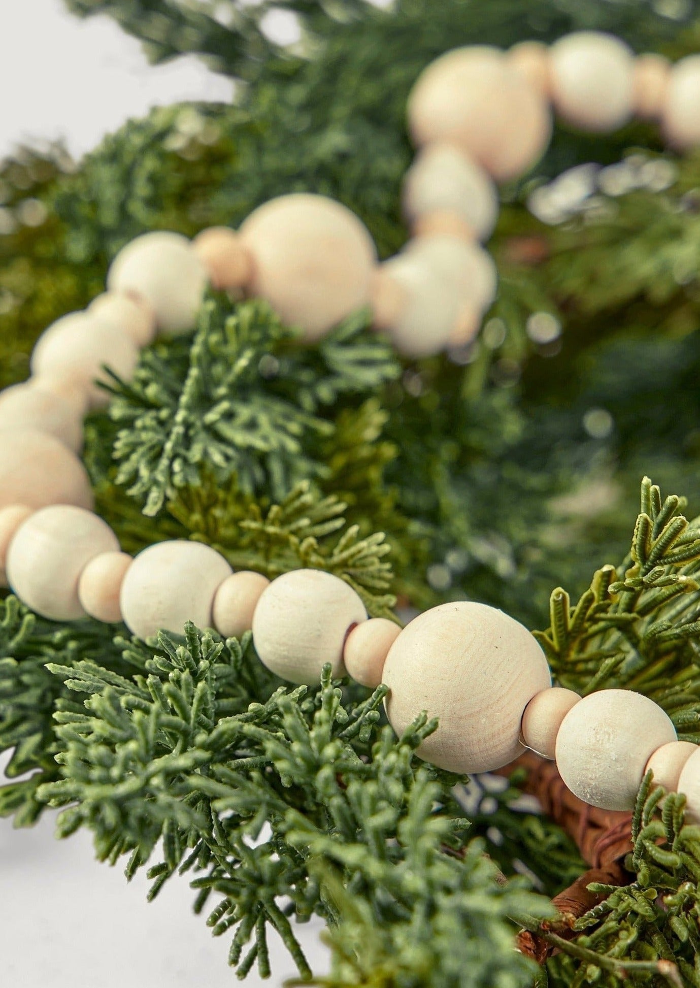 Natural Cream Wood Bead Christmas Garland - 48"